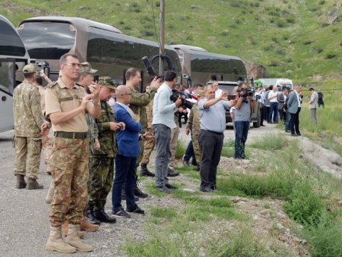 Xarici diplomatlar Zabuxda görülən işlərlə tanış olublar