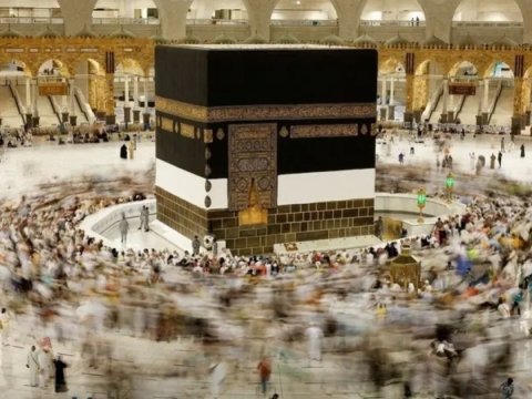 54 ildə 99 milyondan çox insan HACI olub