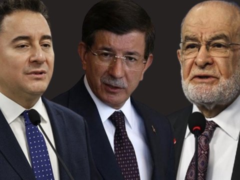 Babacan birgə fraksiya yaratmaqdan imtina etdi - Davutoğludan ŞOK TƏKLİF