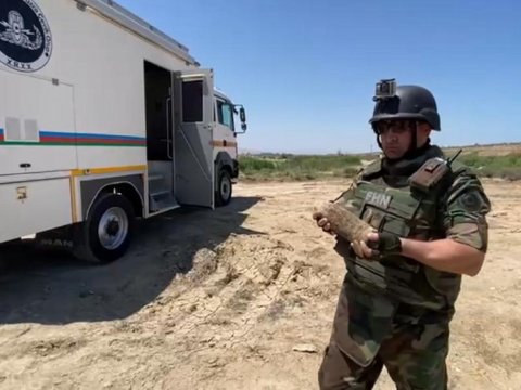 Sumqayıtda hərbi sursat tapıldı - VİDEO