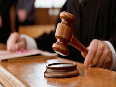 Keçmiş arvadını qızının gözü qarşısında öldürdü - Cinayət işi