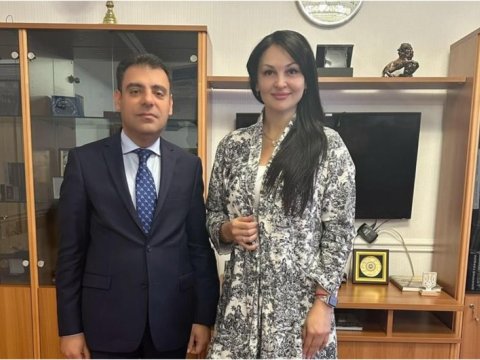 Azərbaycan səfiri ukraynalı deputatla müzakirələr apardı