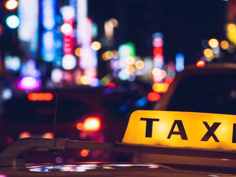 Yeni qanun taksi xaosunun qarşısını ala biləcəkmi?..