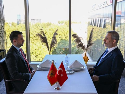 Hakan Fidan Monteneqro prezidenti ilə görüşdü