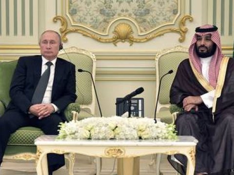 Putin Bin Salmanla telefon danışığı apardı