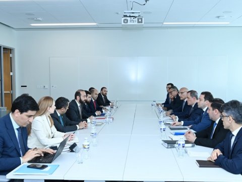 Ceyhun Bayramovla Mirzoyanın görüşü başladı - YENİLƏNİB