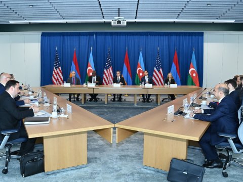 Blinken XİN başçılarının görüşü barədə paylaşım etdi