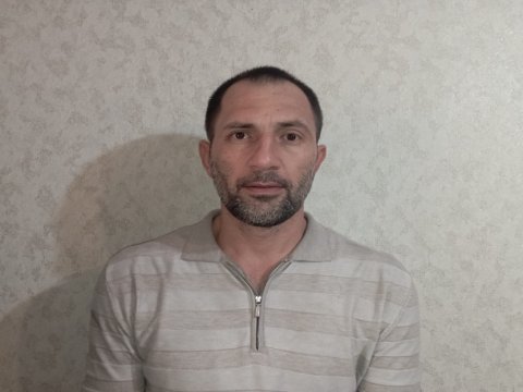 Əmisinin evindən yarım milyonluq oğurluq etdi