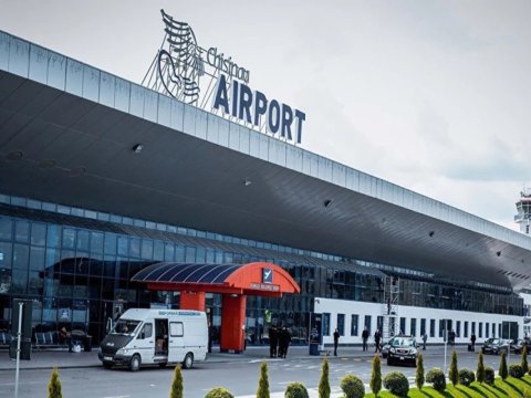 Aeroportda 2 nəfəri öldürən şəxs tutuldu - YENİLƏNİB