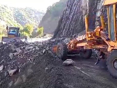 İsmayıllı-Lahıc yolunda hərəkət qismən bərpa olundu