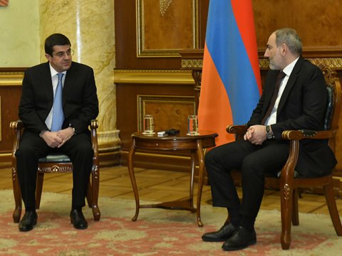 Separatçılar ümidsizliyə qapılıb: Ermənistan rəsmiləri zənglərə cavab vermir