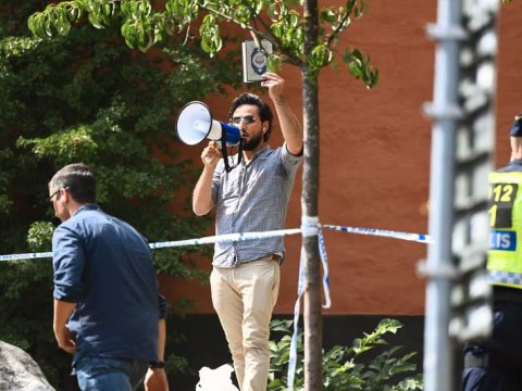 İsveçdə Quranı yandıran şəxs İrana bağlı olub - ŞOK İDDİA