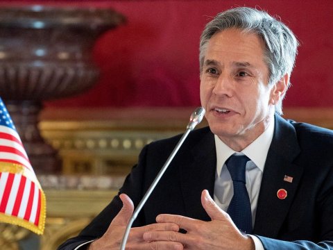 Blinkendən Belarus xalqına orijinal TƏBRİK