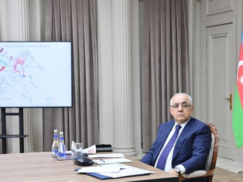 Əli Əsədov müşavirə keçirdi - Sel və daşqınlar müzakirə edildi