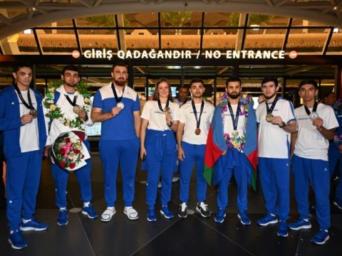 İdmançılarımız Vətənə qayıtdılar - FOTO