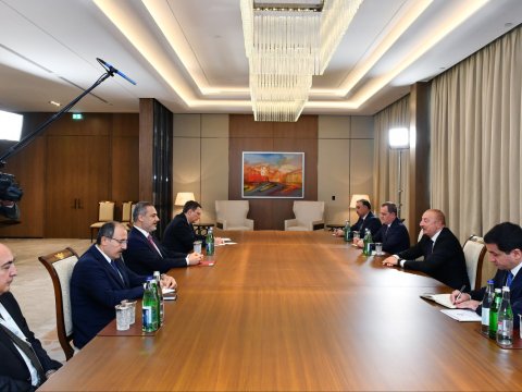 Prezident Hakan Fidanla Ermənistanı müzakirə edib