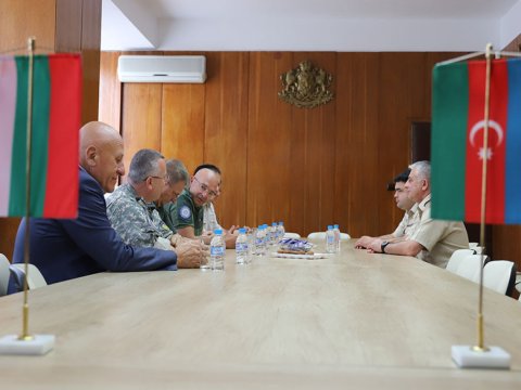 Azərbaycan nümayəndələri NATO təlimini izləyib