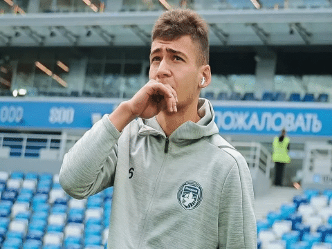 AFFA rusiyalı futbolçunu milliləşdirmək istəyir