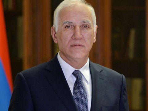 Xaçaturyan baş qərargah rəisinə yeni rütbə verdi