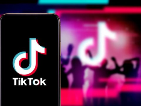 “TikTok” Azərbaycan seqmentində 390 mindən çox video silib