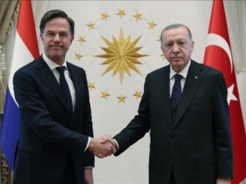 Ərdoğan Niderlandın baş naziri ilə danışıqlar apardı 