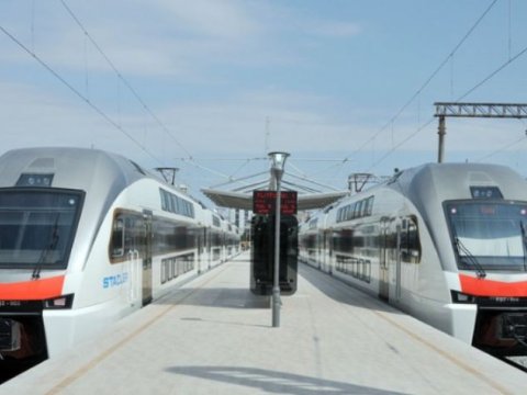 Dəmir yolları ilə sərnişindaşıma 52 % artıb - ADY