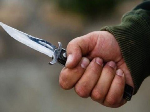Sabunçuda 33 yaşlı oğlan BIÇAQLANDI