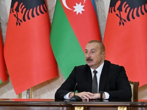 Prezident dəstəyə görə Albaniyaya minnətdarlıq edib