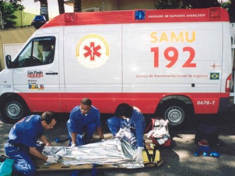 Braziliyada çoxmənzilli bina çökdü - 8 ölü