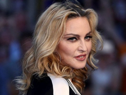 Madonna xəstəxanaya yerləşdirildi