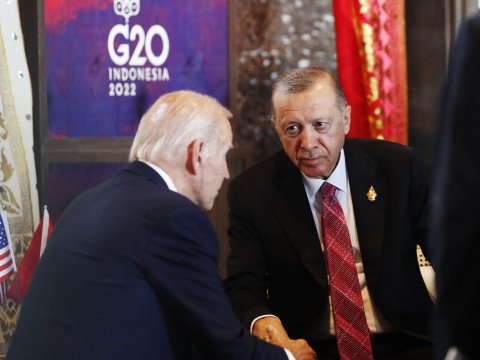 Ərdoğanla Bayden arasında NATO müzakirəsi