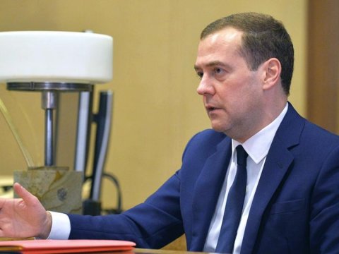 Medvedev Avropanı nüvə zərbəsi ilə HƏDƏLƏDİ