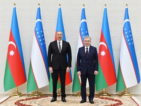 İlham Əliyev Şavkat Mirziyoyevə ZƏNG ETDİ