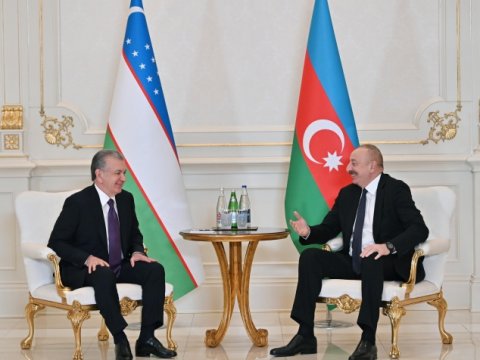 Prezident Mirziyoyevi Azərbaycana dəvət edib