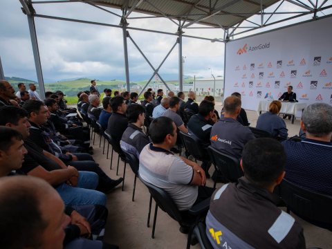 “AzerGold” sədri Daşkəsən sakinləri ilə görüşdü - FOTOLAR