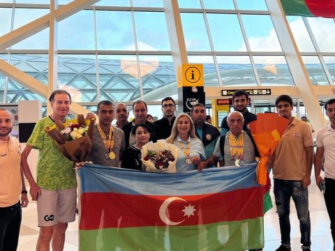 Veteran idmançılar Vətənə döndülər