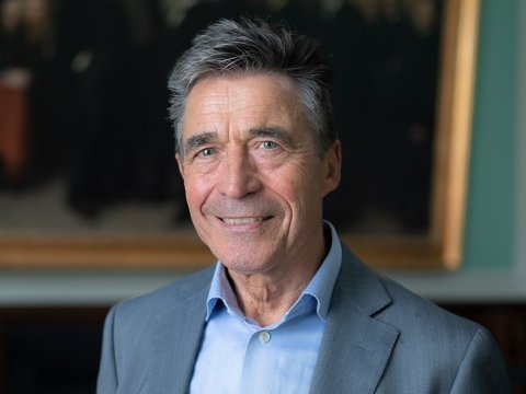 NATO-nun sabiq baş katibi İsveçlə bağlı qərarı ALQIŞLADI