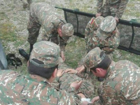 Sərhəddə təxribat törədən erməni hərbçi YARALANDI