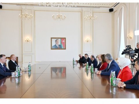 Prezident Numan Kurtulmuşu qəbul edib - YENİLƏNİB