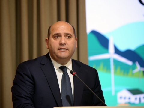 Qarabağda 10 yoldan 4-ü artıq tamamlanıb