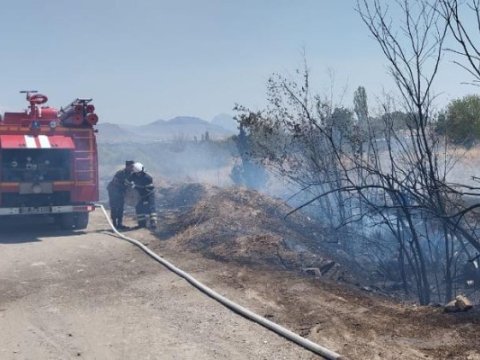 Naxçıvandakı yanğın söndürüldü - VİDEO