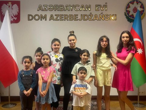 Polşadakı azərbaycanlılar üçün rəqs və gimnastika dərsləri - VİDEO