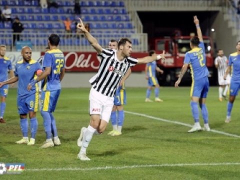 “Neftçi” gürcüstanlı müdafiəçisi ilə yollarını ayırdı