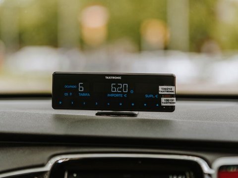 Bütün taksilərə taksometr quraşdırılacaq