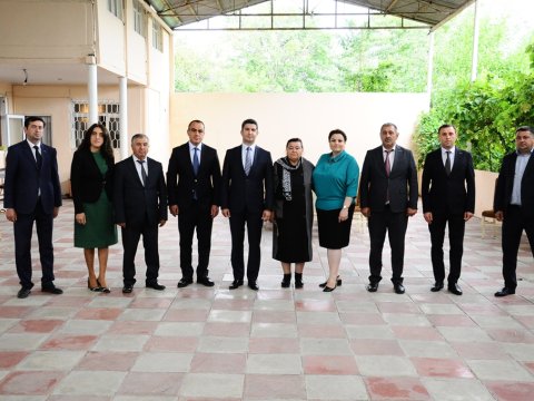 Milli Qəhrəmanın xanımı Həcc ziyarətindən dönüb