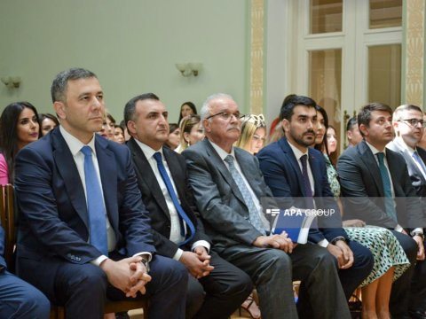 “Ana dili – Azərbaycan məktəbi” layihəsinin təqdimatı keçirilib - FOTOLAR