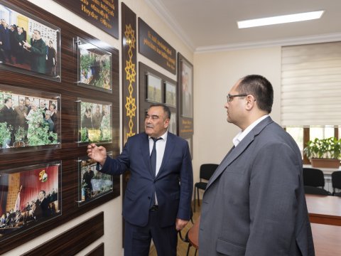 Nazir Gəncə və Göygöldə elmi-tədqiqat institutlarının fəaliyyəti ilə tanış olub - FOTOLAR