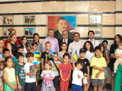 Ukraynalı uşaqlar Bakıda müayinədən keçdilər - FOTOLAR