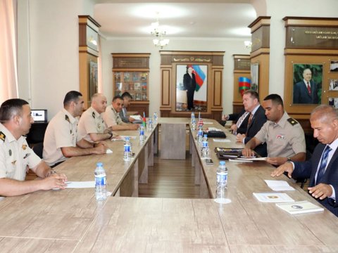 NESA nümayəndə heyəti Milli Müdafiə Universitetində