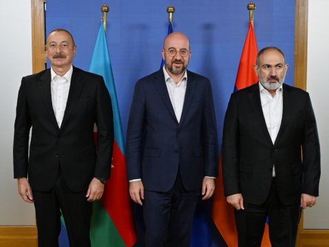 Brüsseldə üçtərəfli görüş başa çatdı - YENİLƏNİB